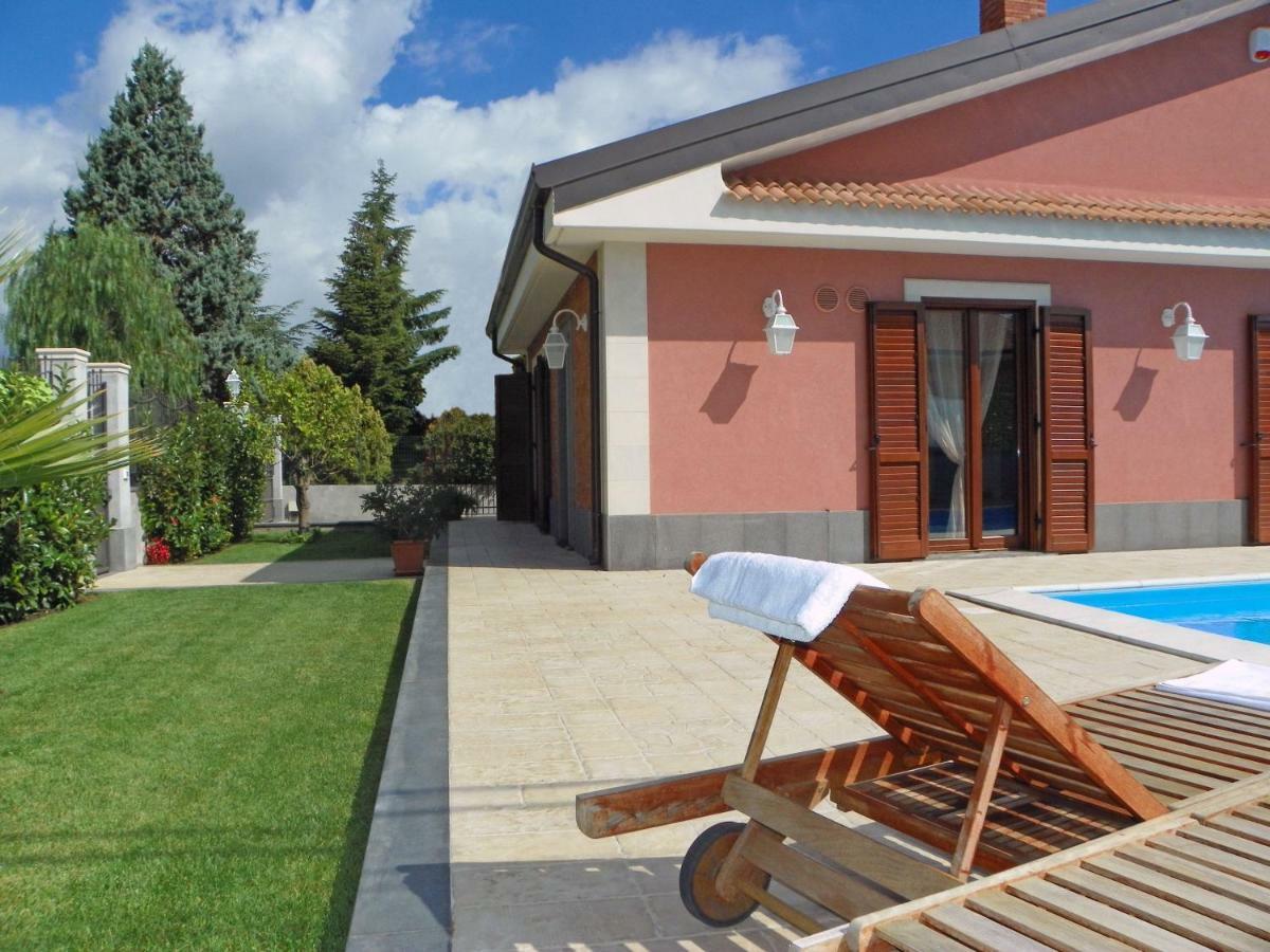 Vittoria Holiday home